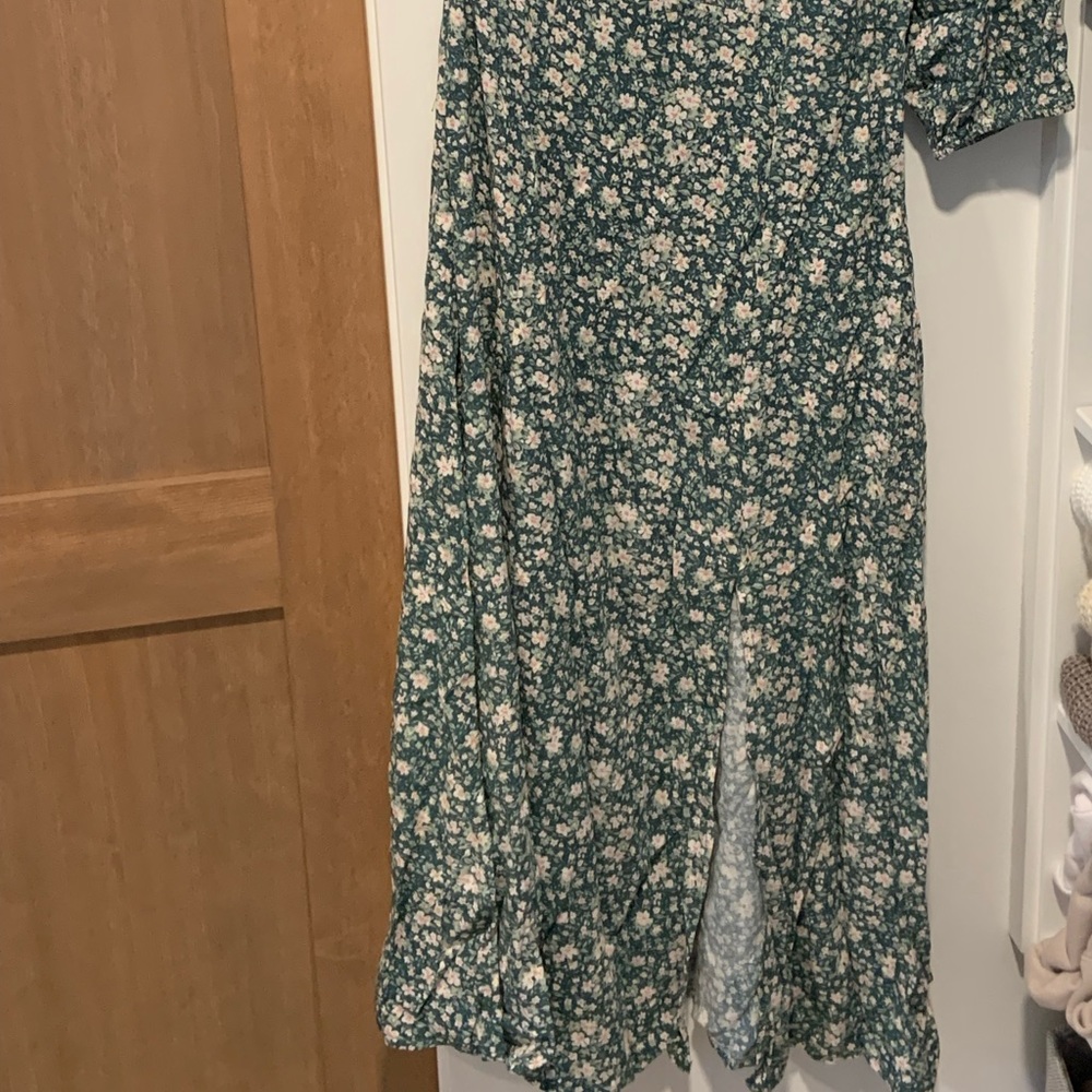 American Eagle Floral Dress